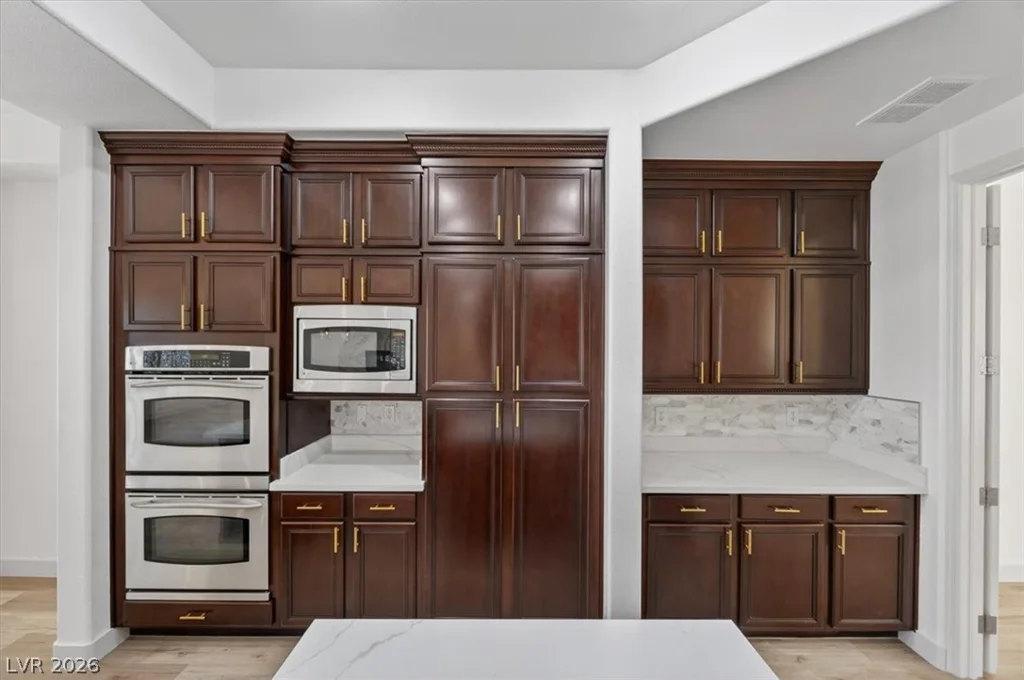 2122 Country Cove, Las Vegas, NV 89135