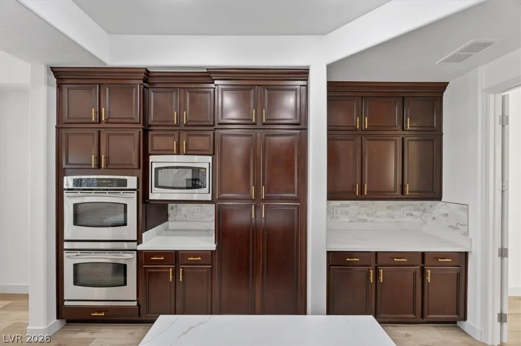 2122 Country Cove, Las Vegas, NV 89135
