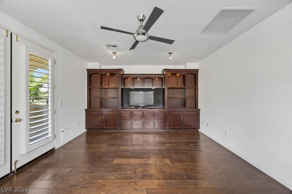 2122 Country Cove, Las Vegas, NV 89135