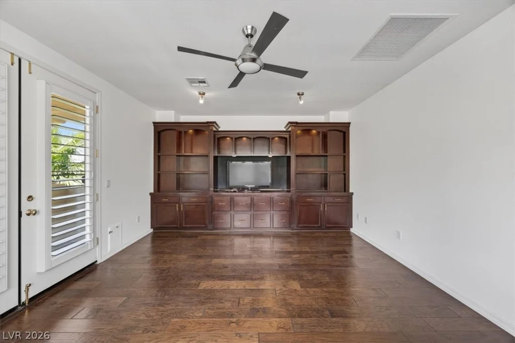 2122 Country Cove, Las Vegas, NV 89135