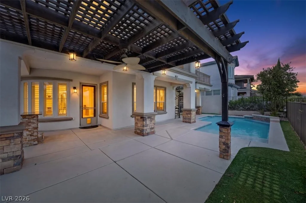 2122 Country Cove, Las Vegas, NV 89135