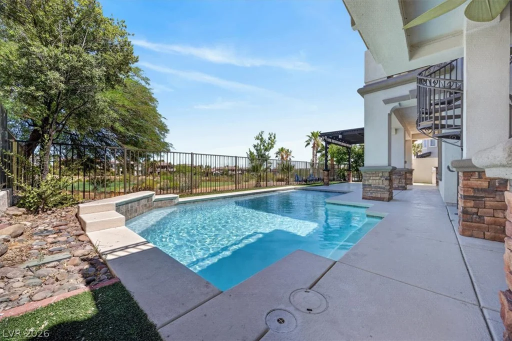 2122 Country Cove, Las Vegas, NV 89135