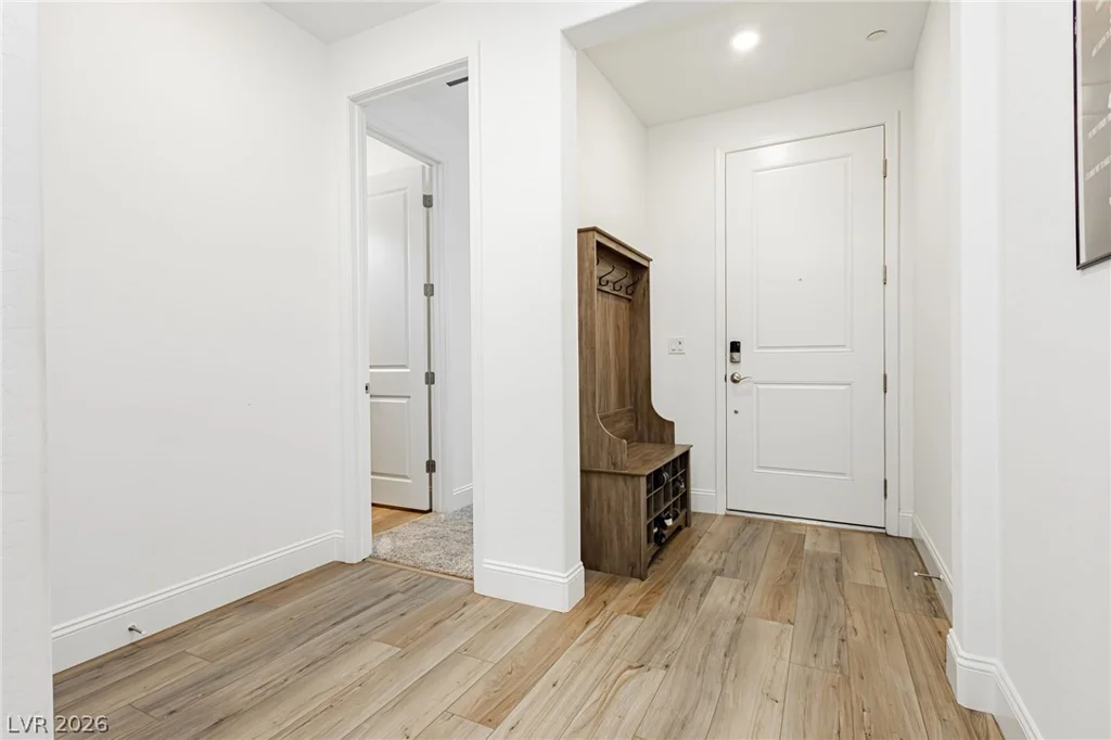 10135 Carmine Clay, Las Vegas, NV 89143