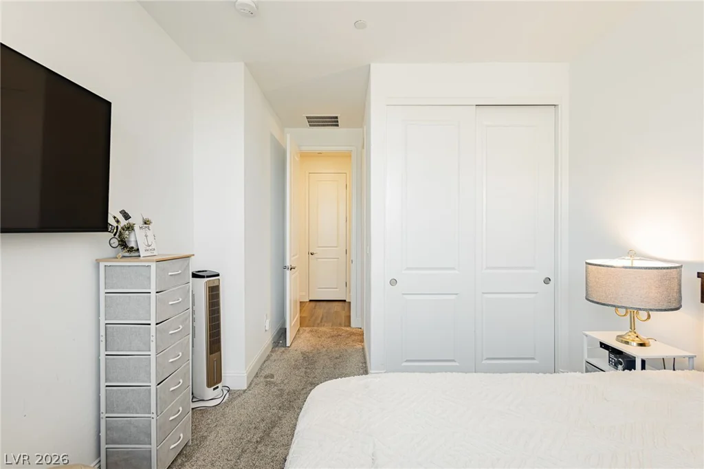 10135 Carmine Clay, Las Vegas, NV 89143