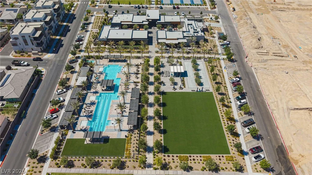 10135 Carmine Clay, Las Vegas, NV 89143