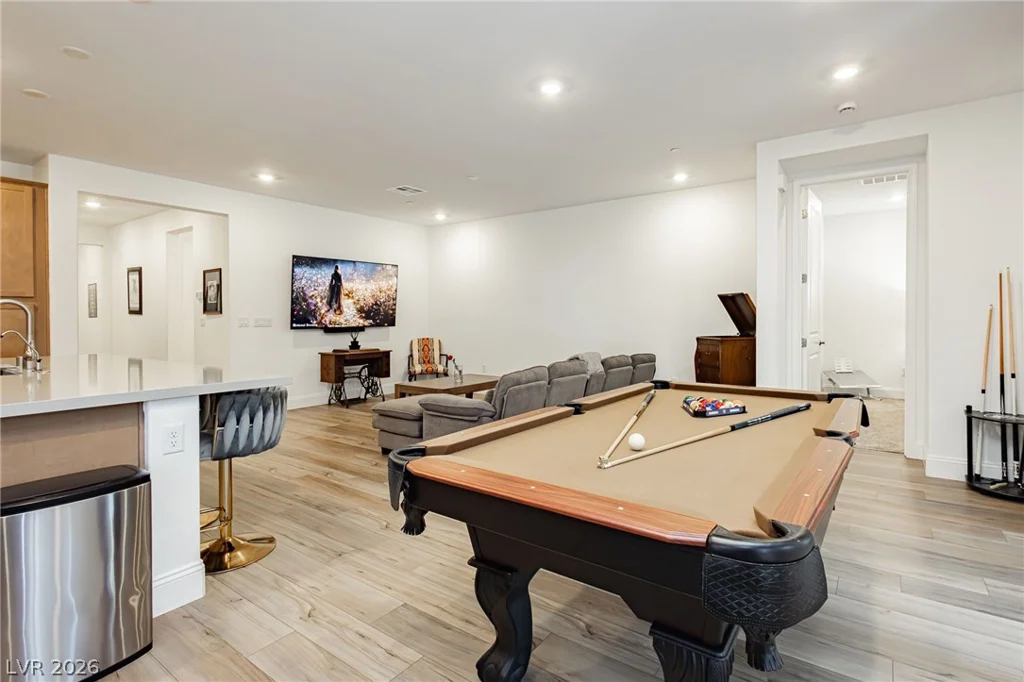 10135 Carmine Clay, Las Vegas, NV 89143