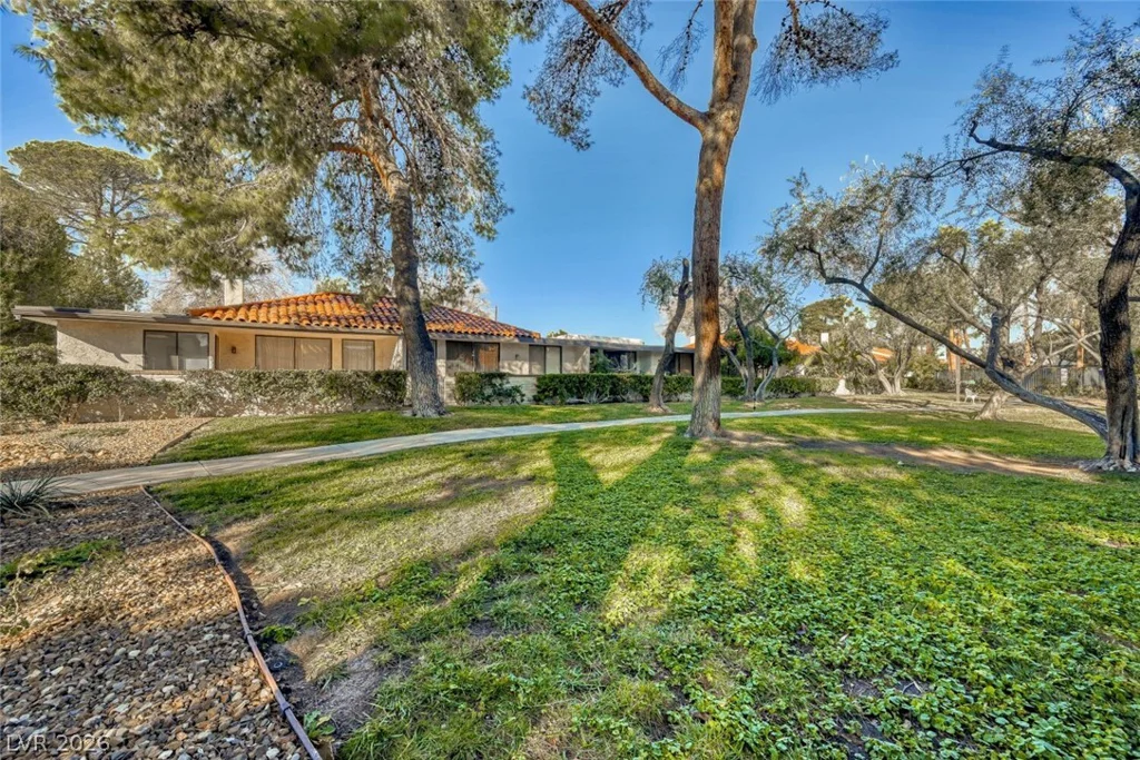 3464 Pino, Las Vegas, NV 89121
