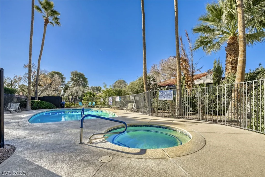 3464 Pino, Las Vegas, NV 89121