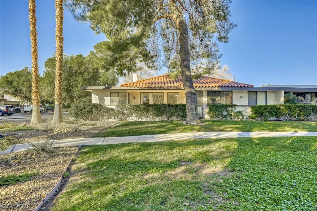 3464 Pino, Las Vegas, NV 89121