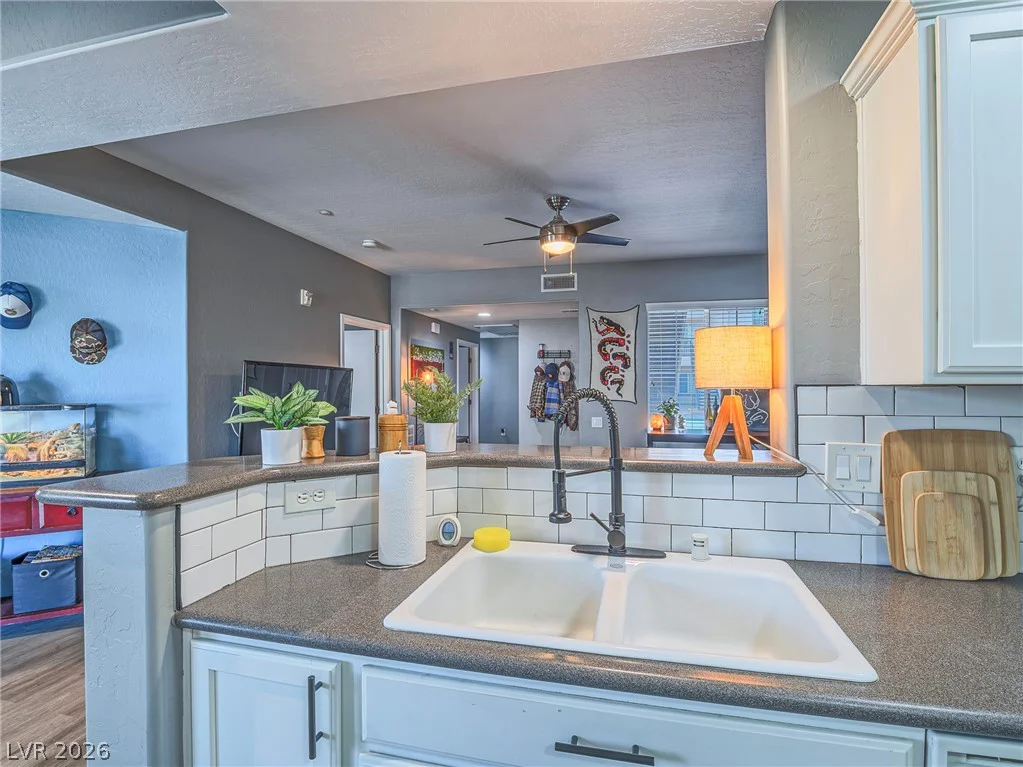 4720 Apulia, North Las Vegas, NV 89084