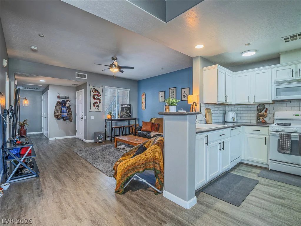 4720 Apulia, North Las Vegas, NV 89084