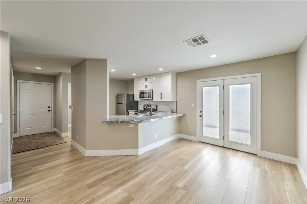 1154 Burnt Sky, Las Vegas, NV 89183