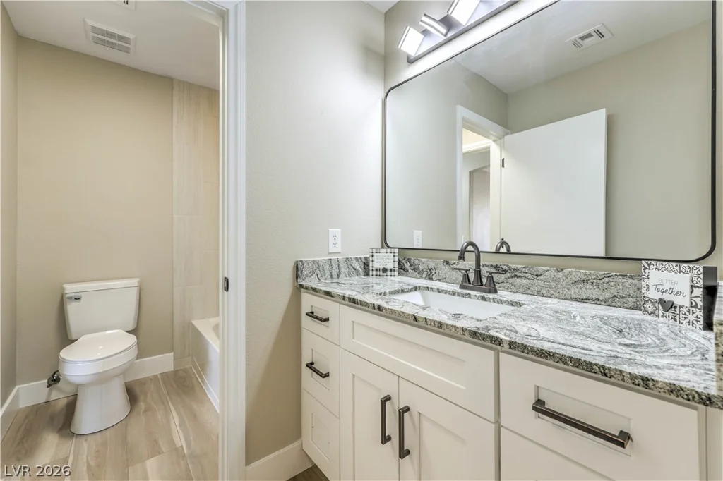 1154 Burnt Sky, Las Vegas, NV 89183
