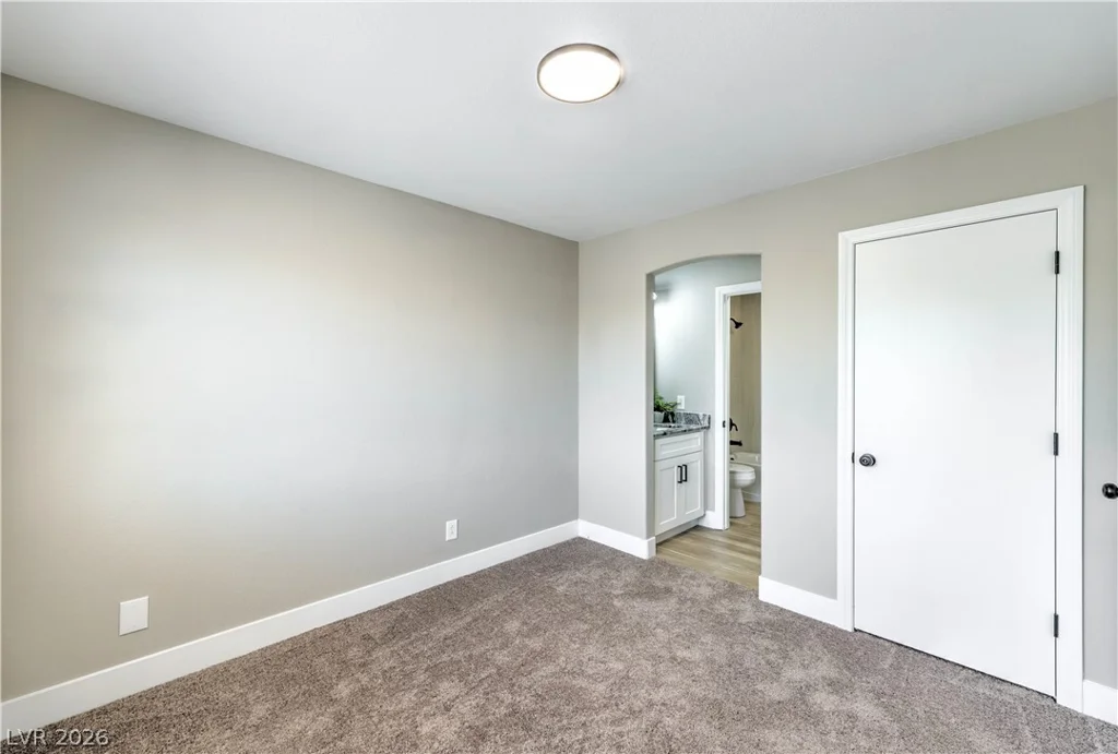 1154 Burnt Sky, Las Vegas, NV 89183
