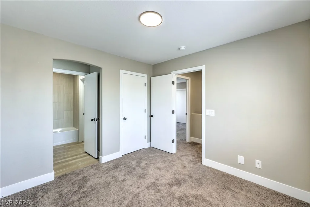 1154 Burnt Sky, Las Vegas, NV 89183