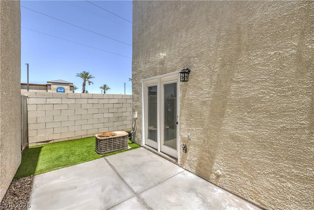 1154 Burnt Sky, Las Vegas, NV 89183