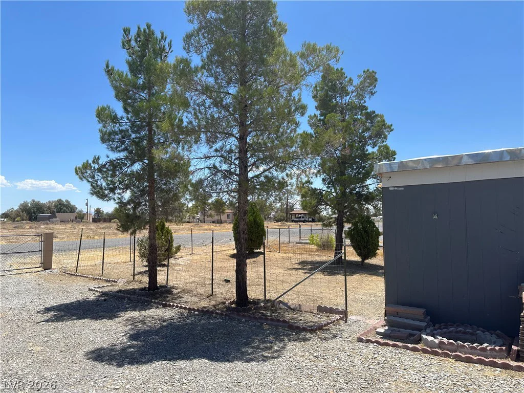 5300 Corrine, Pahrump, NV 89048