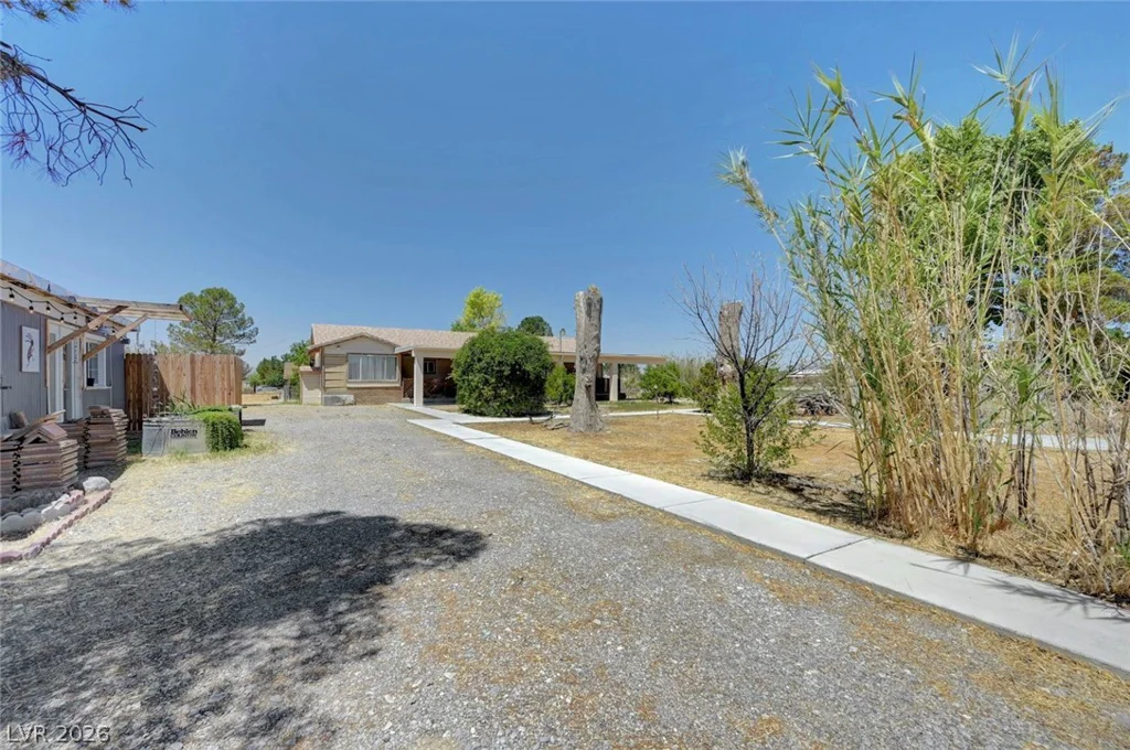 5300 Corrine, Pahrump, NV 89048