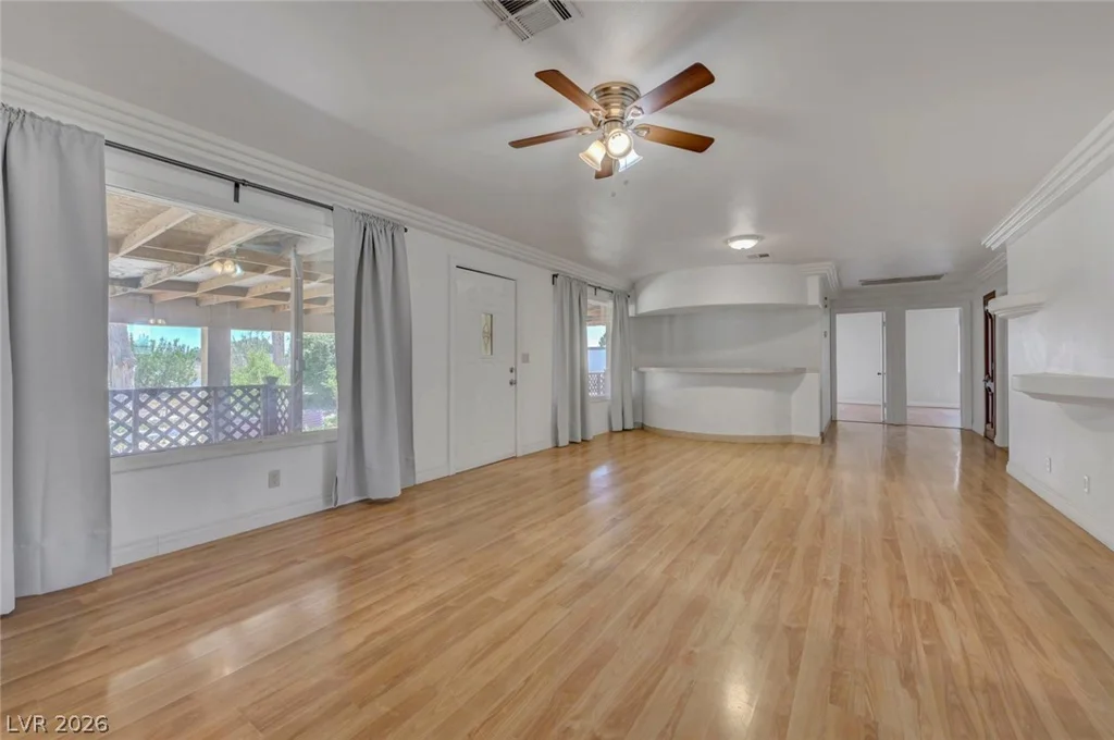 5300 Corrine, Pahrump, NV 89048