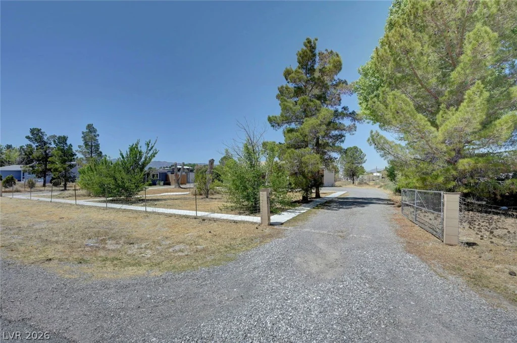 5300 Corrine, Pahrump, NV 89048