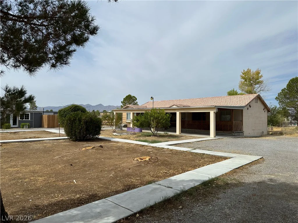 5300 Corrine, Pahrump, NV 89048