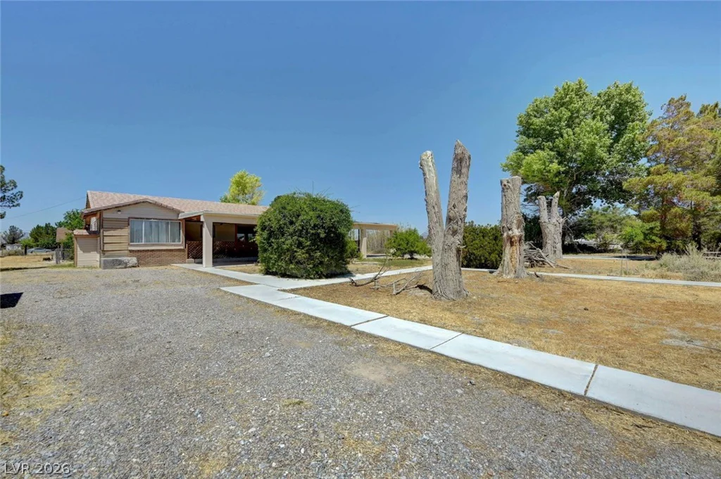 5300 Corrine, Pahrump, NV 89048
