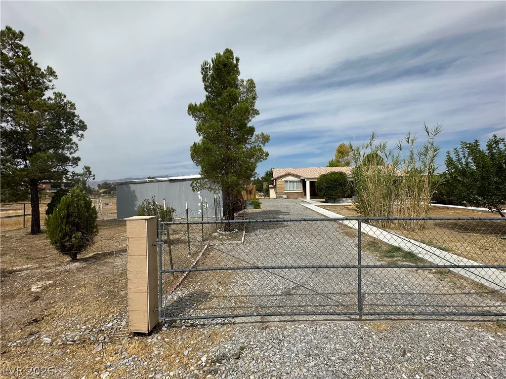 5300 Corrine, Pahrump, NV 89048