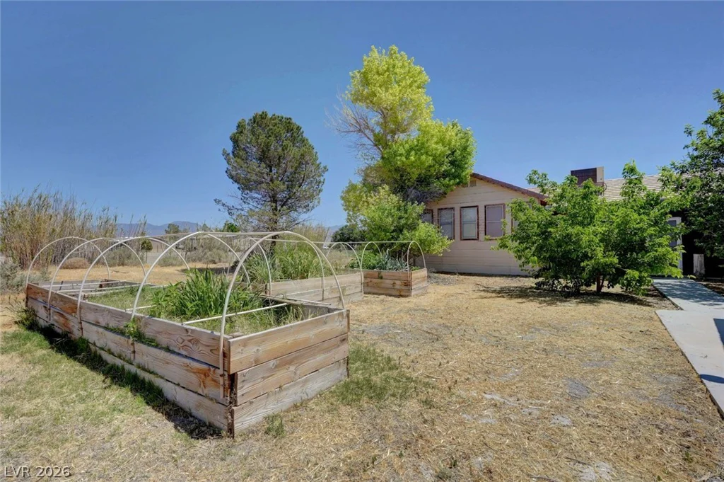 5300 Corrine, Pahrump, NV 89048