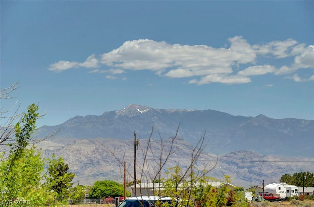 5300 Corrine, Pahrump, NV 89048