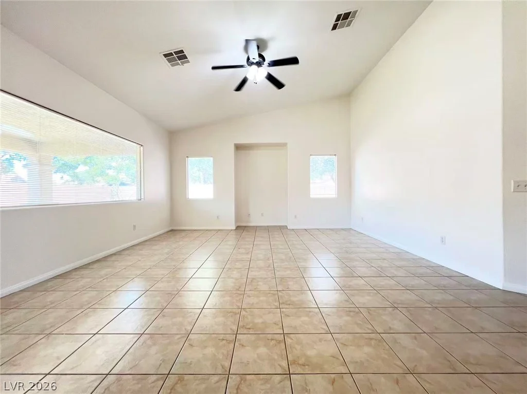 5488 Apron, Las Vegas, NV 89122