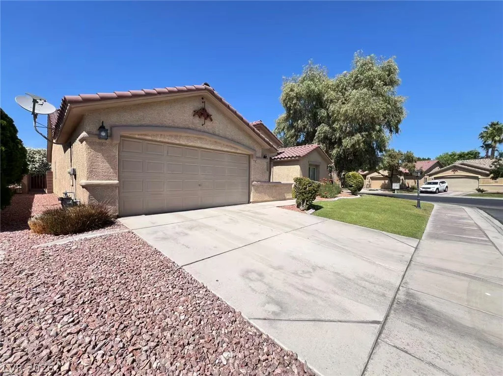 5488 Apron, Las Vegas, NV 89122