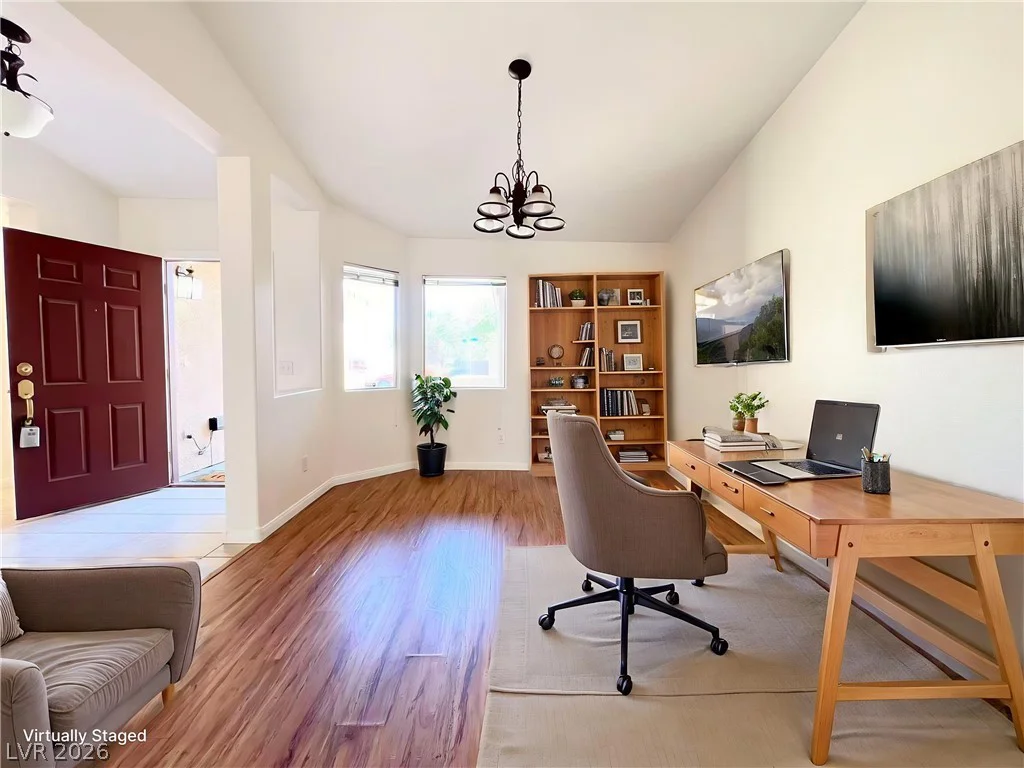 5488 Apron, Las Vegas, NV 89122