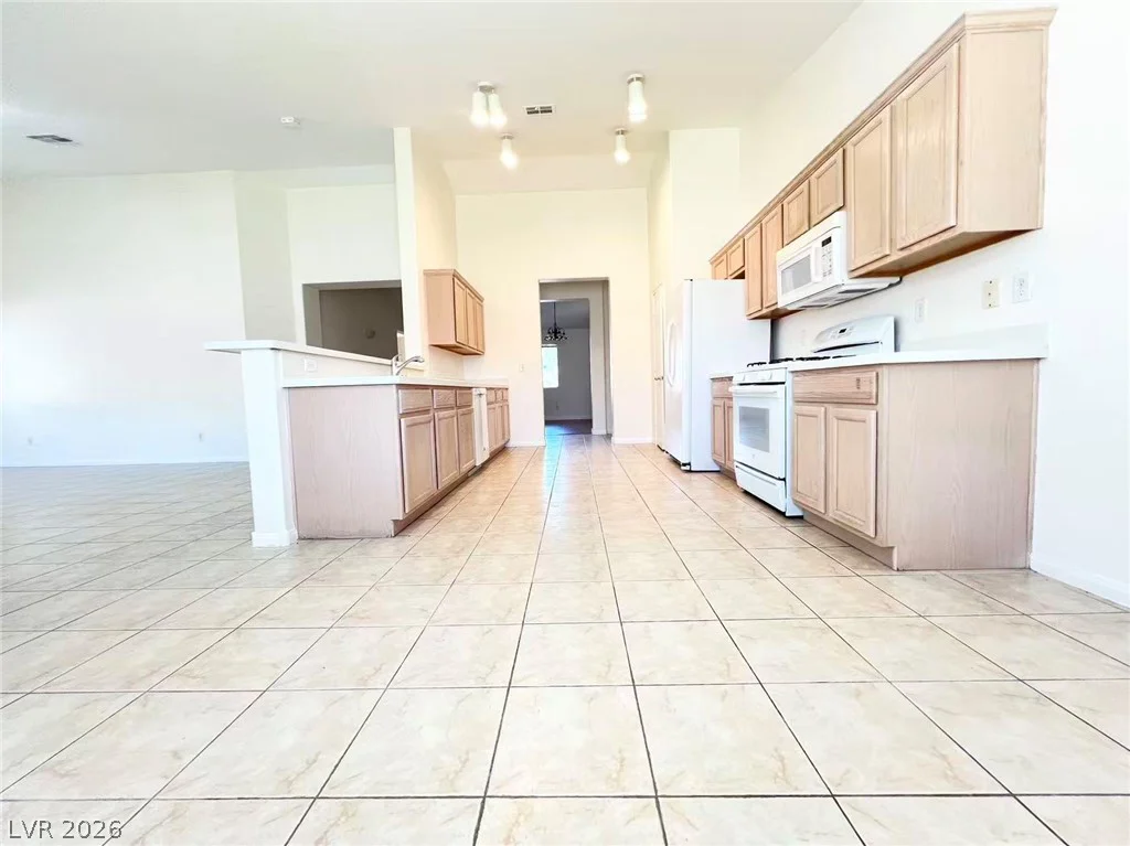 5488 Apron, Las Vegas, NV 89122