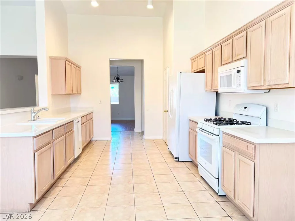 5488 Apron, Las Vegas, NV 89122