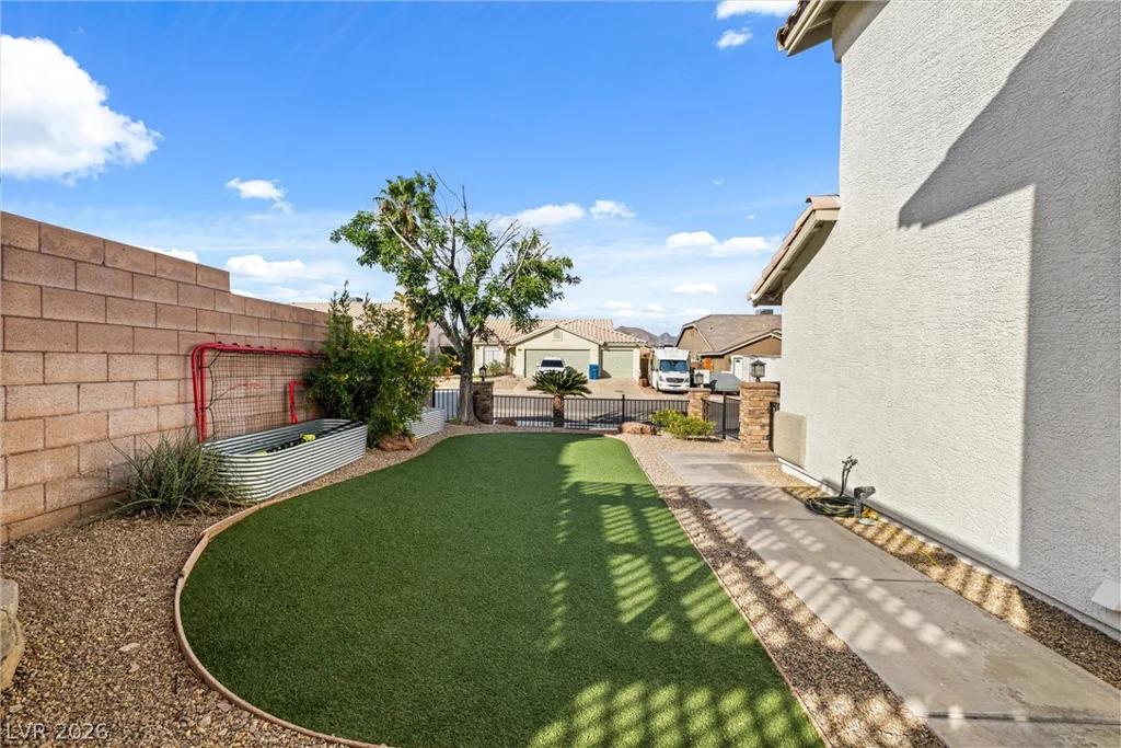 2150 Babylon Mill, Henderson, NV 89002