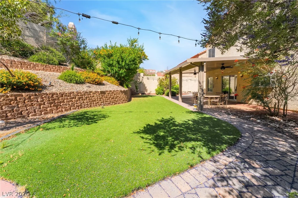 1716 Mesquite, Henderson, NV 89014