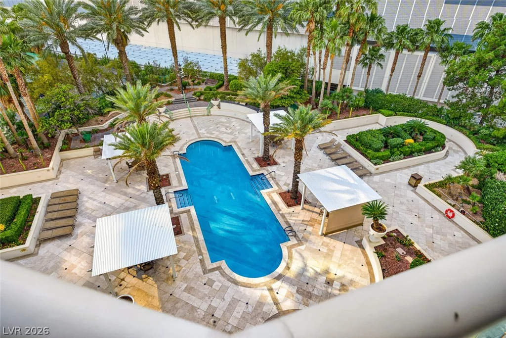 2747 Paradise, Las Vegas, NV 89109