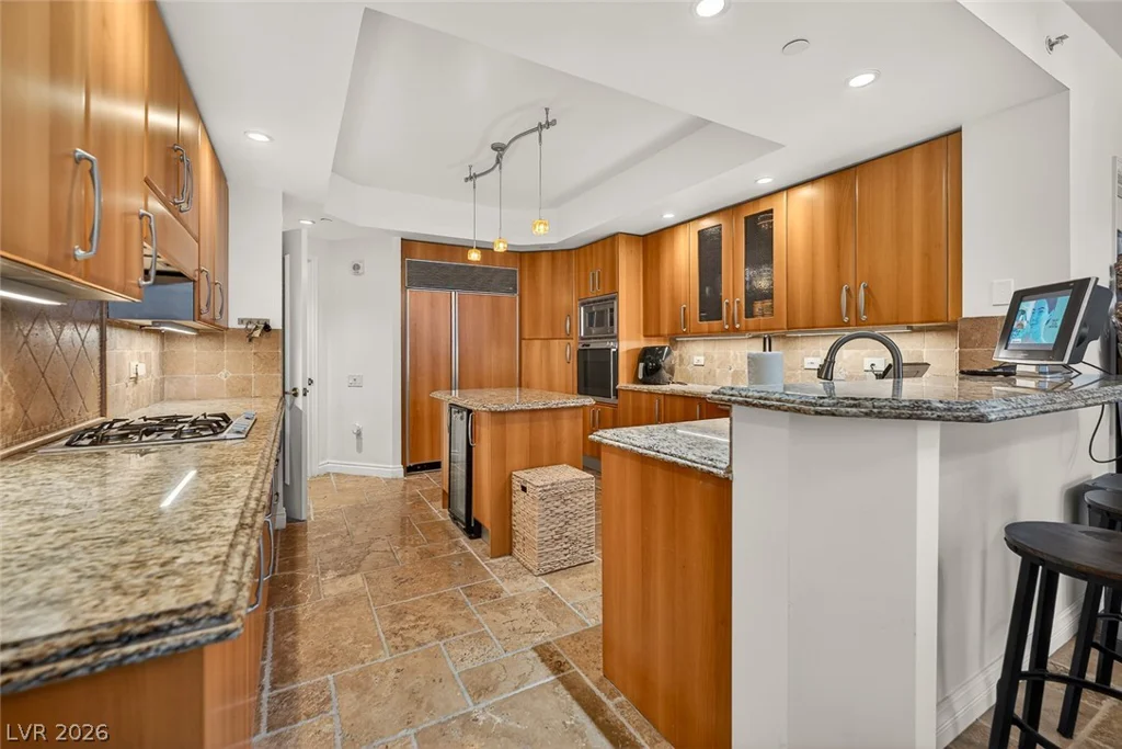 2747 Paradise, Las Vegas, NV 89109
