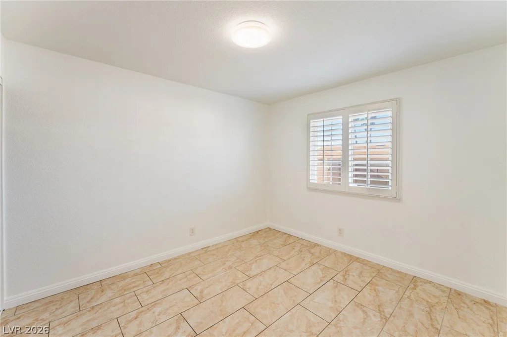 1205 Squires, Las Vegas, NV 89146