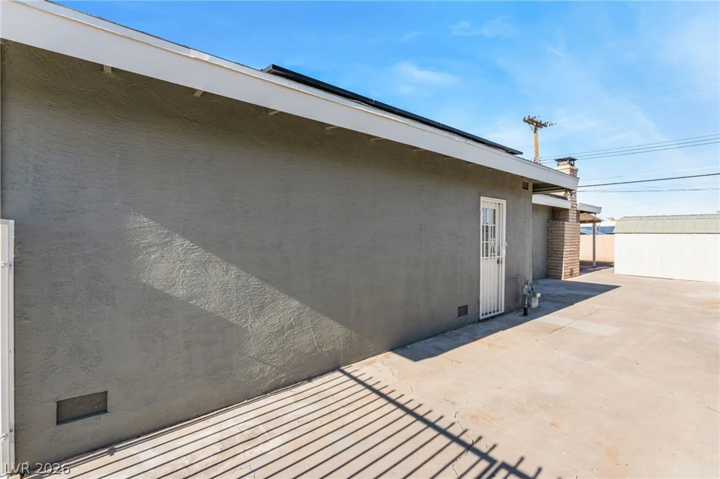 1205 Squires, Las Vegas, NV 89146