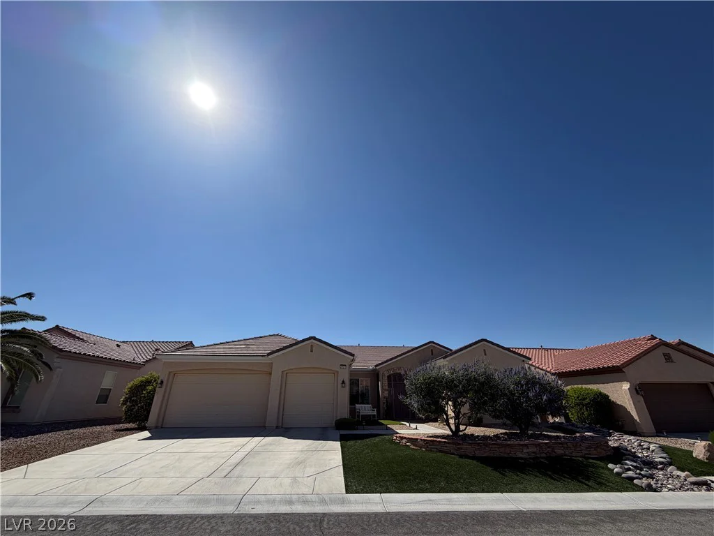 2127 Clearwater Lake, Henderson, NV 89044