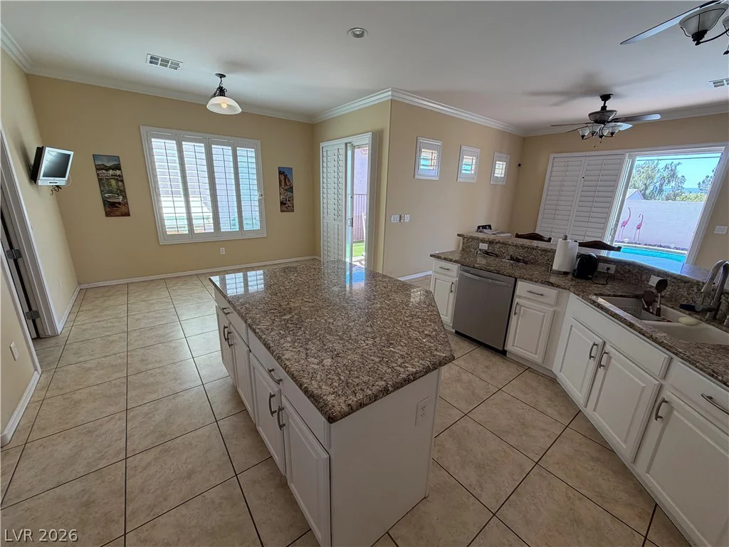 2127 Clearwater Lake, Henderson, NV 89044
