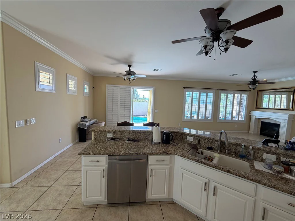 2127 Clearwater Lake, Henderson, NV 89044