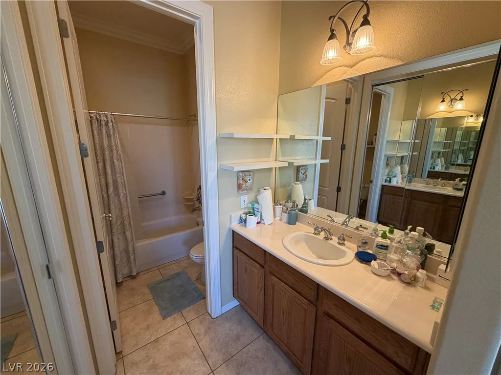 2127 Clearwater Lake, Henderson, NV 89044