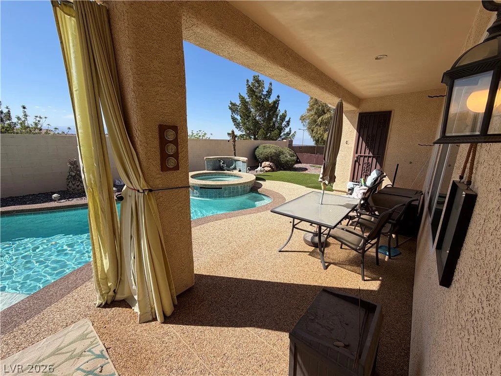2127 Clearwater Lake, Henderson, NV 89044