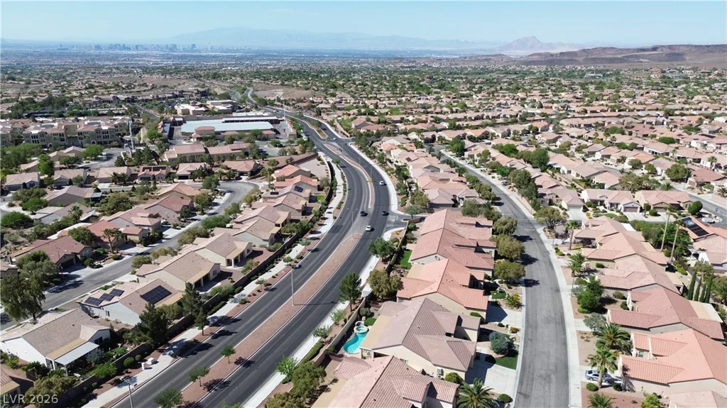 2127 Clearwater Lake, Henderson, NV 89044