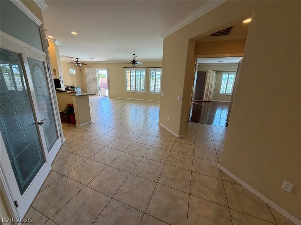 2127 Clearwater Lake, Henderson, NV 89044