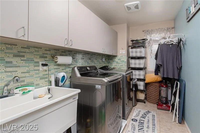 5520 Bruin Lakes, Las Vegas, NV 89131
