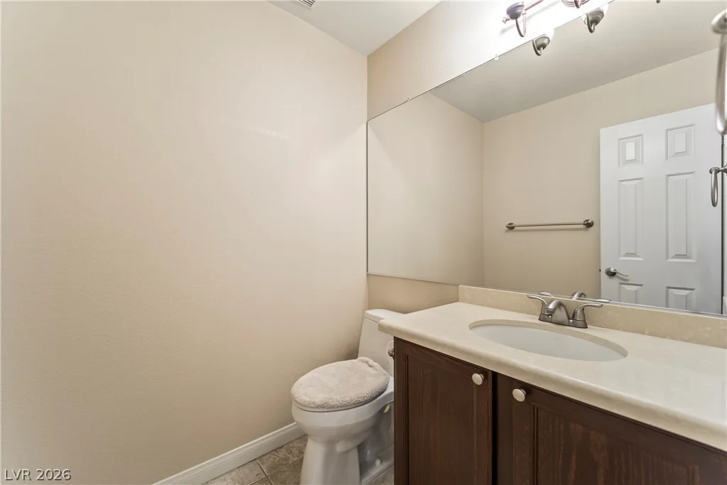 1909 Rolling Dunes, Las Vegas, NV 89117