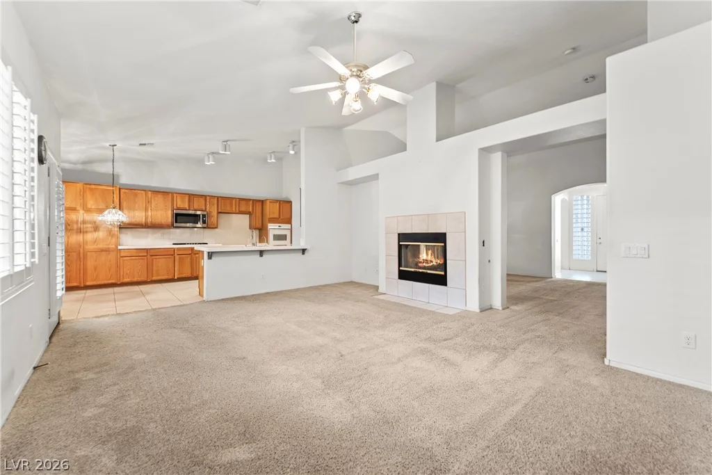 1909 Rolling Dunes, Las Vegas, NV 89117